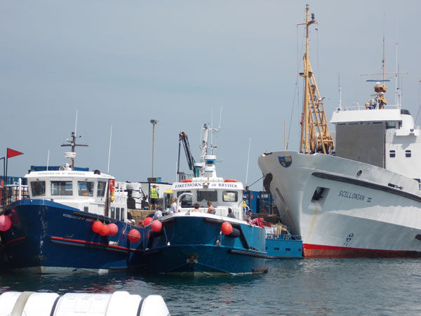 Scillonian_III_and_island_boat_services.jpg